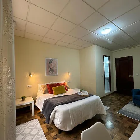 Couette-café Real 3*
