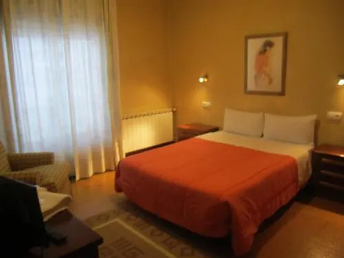 B&B 호스탈 레알 3*